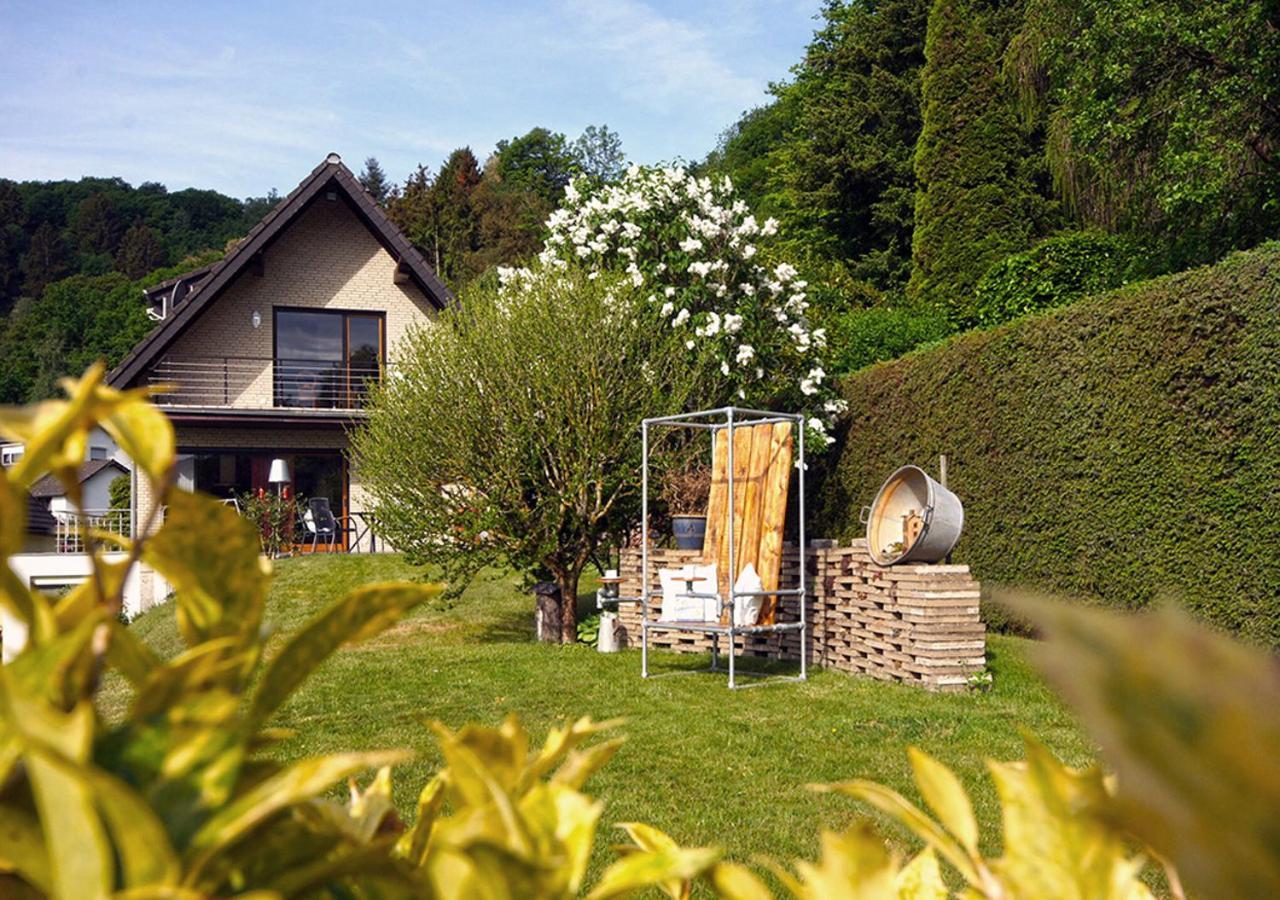 Ferienwohnung Eifel-Flair Geraeumig-Stilvoll-Ruhige Lage Am Rursee Und Nationalpark Eifel Rurberg Exterior photo